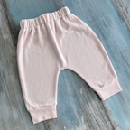Pantalón tiro bajo bebé rosado en algodón orgánico pima peruano | Ecobebé