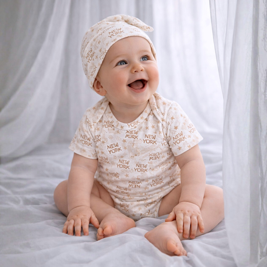 Set New York Dream – Body + Gorrito Knot (100% Algodón Orgánico)